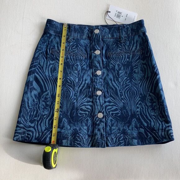 7 for All Mankind Zebra Button Down High Rise Mini Denim Jean Skirt Size 26 - Picture 8 of 9